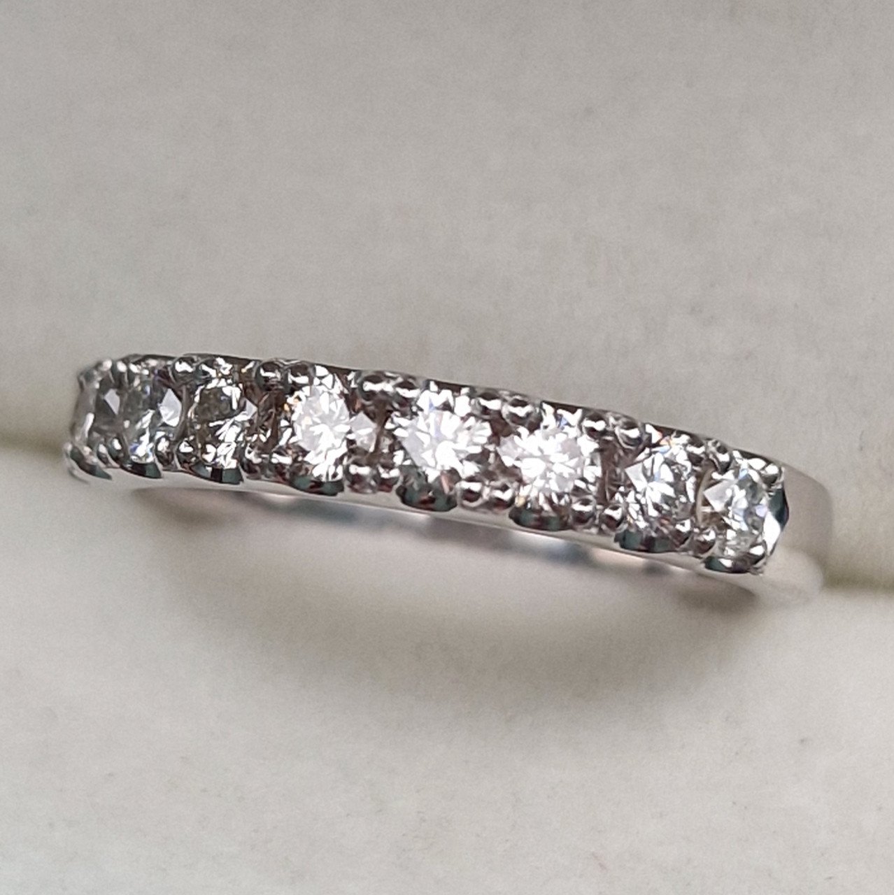 Кольцо Deimantas 104905507 17р 3,58гр 0,53ct. купить,NaN