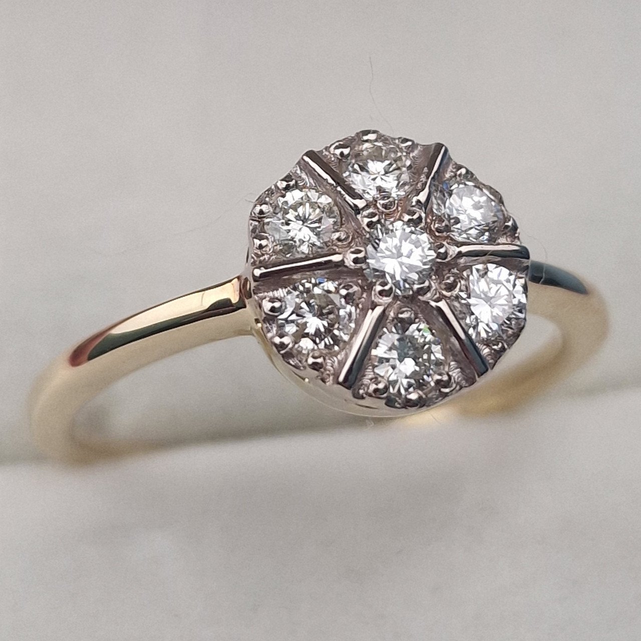 Кольцо Deimantas 104905603 18р 2,36гр 0,422ct. купить,NaN