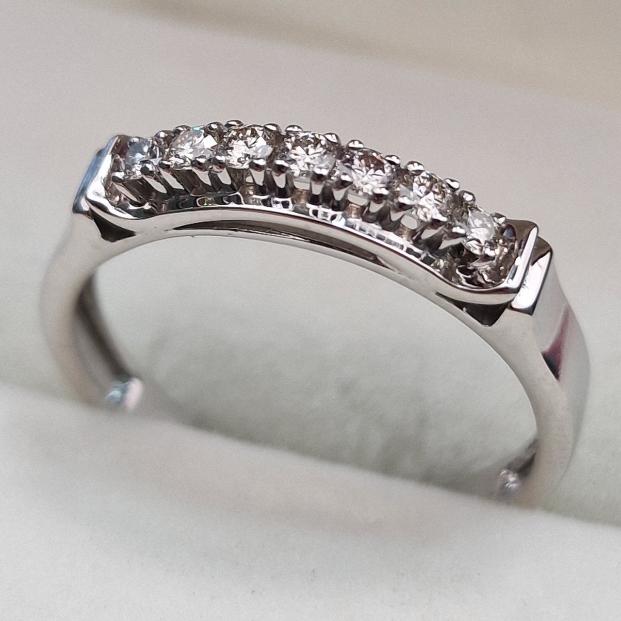 Кольцо Deimantas 103890883 18р 2,79гр 0,22ct. купить,NaN