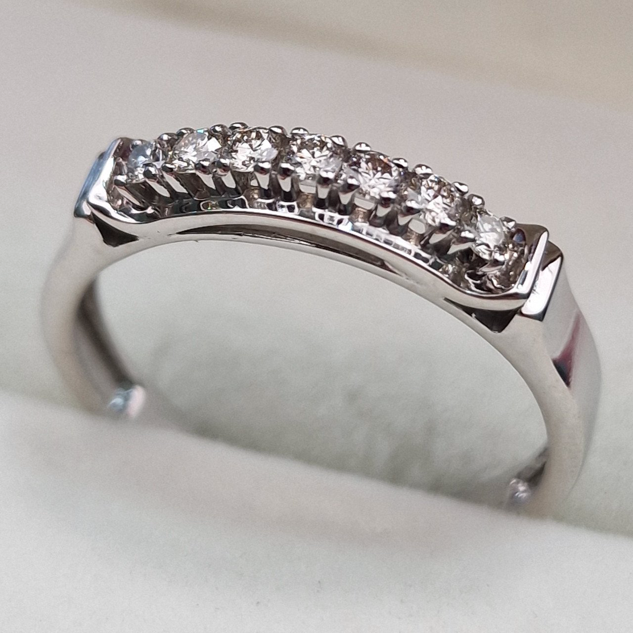 Кольцо Deimantas 103890883 18р 2,79гр 0,22ct. купить,NaN