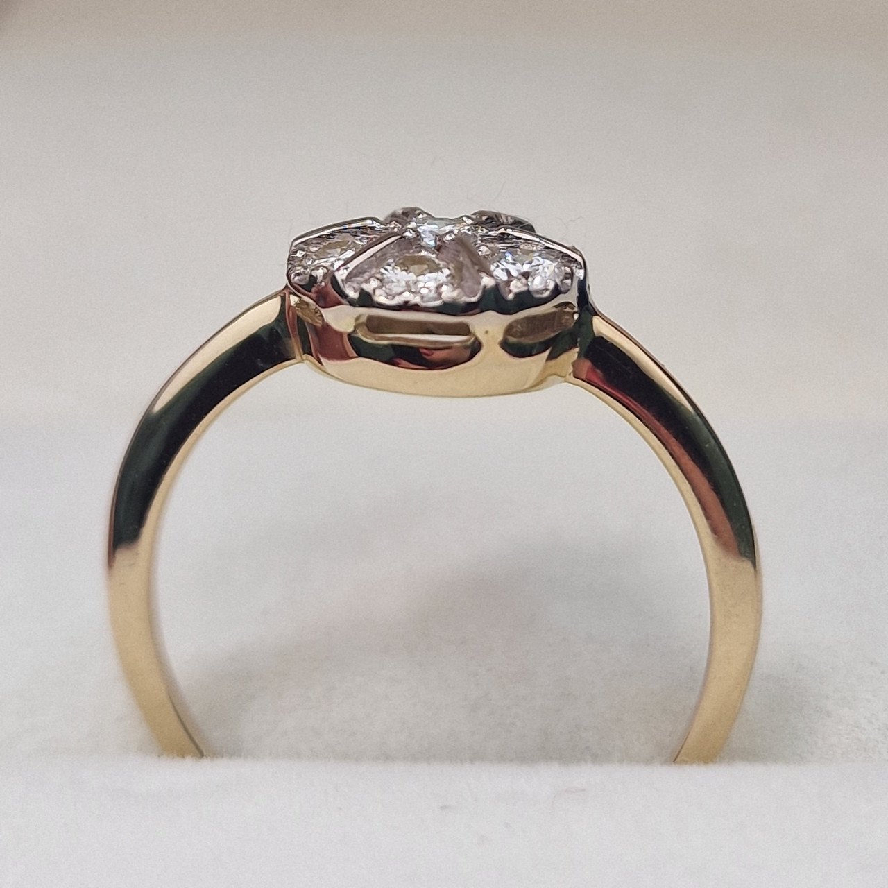 Кольцо Deimantas 104905603 18р 2,36гр 0,422ct. купить,NaN