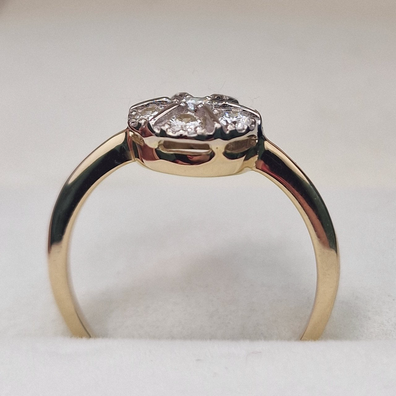 Кольцо Deimantas 104905603 18р 2,36гр 0,422ct. купить,NaN