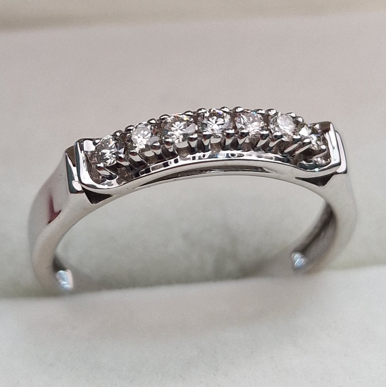 Кольцо Deimantas 103890883 18р 2,79гр 0,22ct. купить,NaN