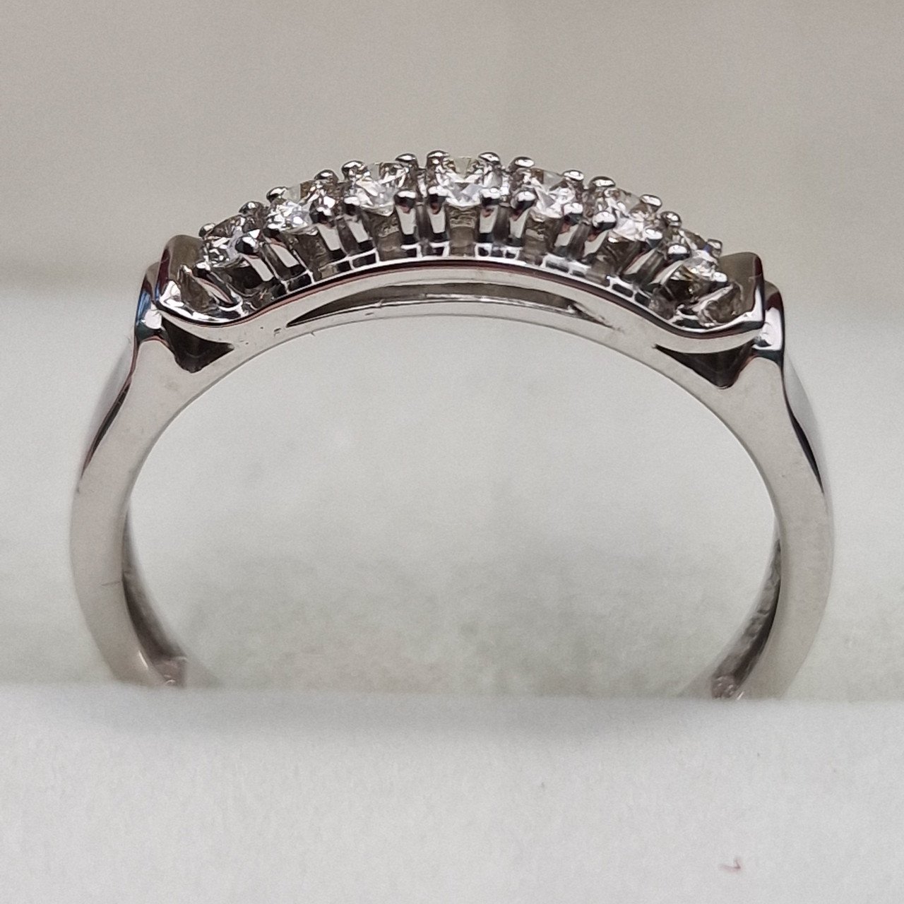 Кольцо Deimantas 103890883 18р 2,79гр 0,22ct. купить,NaN