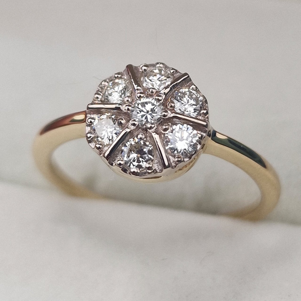 Кольцо Deimantas 104905603 18р 2,36гр 0,422ct. купить,NaN
