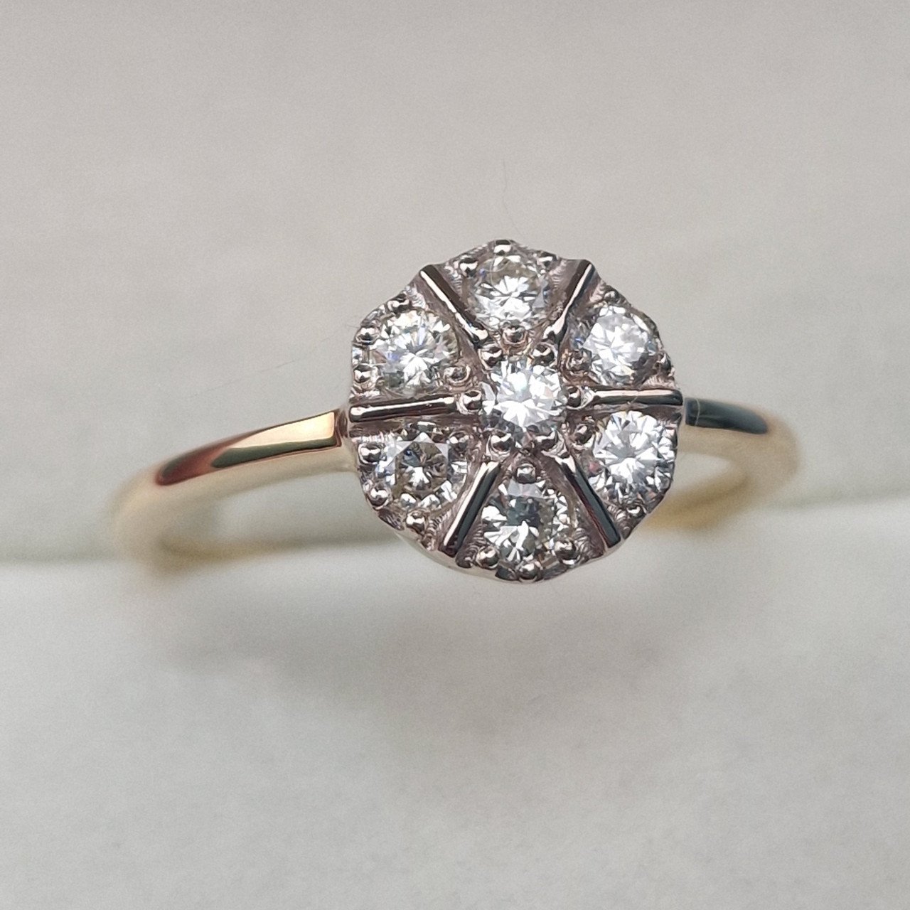 Кольцо Deimantas 104905603 18р 2,36гр 0,422ct. купить,NaN