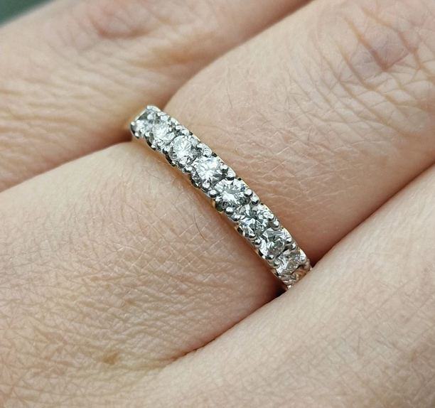 Комплект Deimantas 104923480 0,56ct 0,624ct. купить,NaN