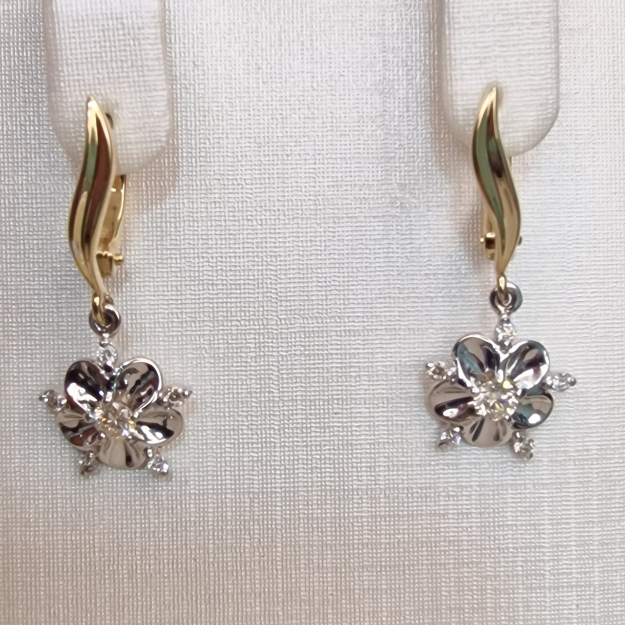 Серьги Deimantas 104188763 4,6гр 0,383ct. купить,NaN
