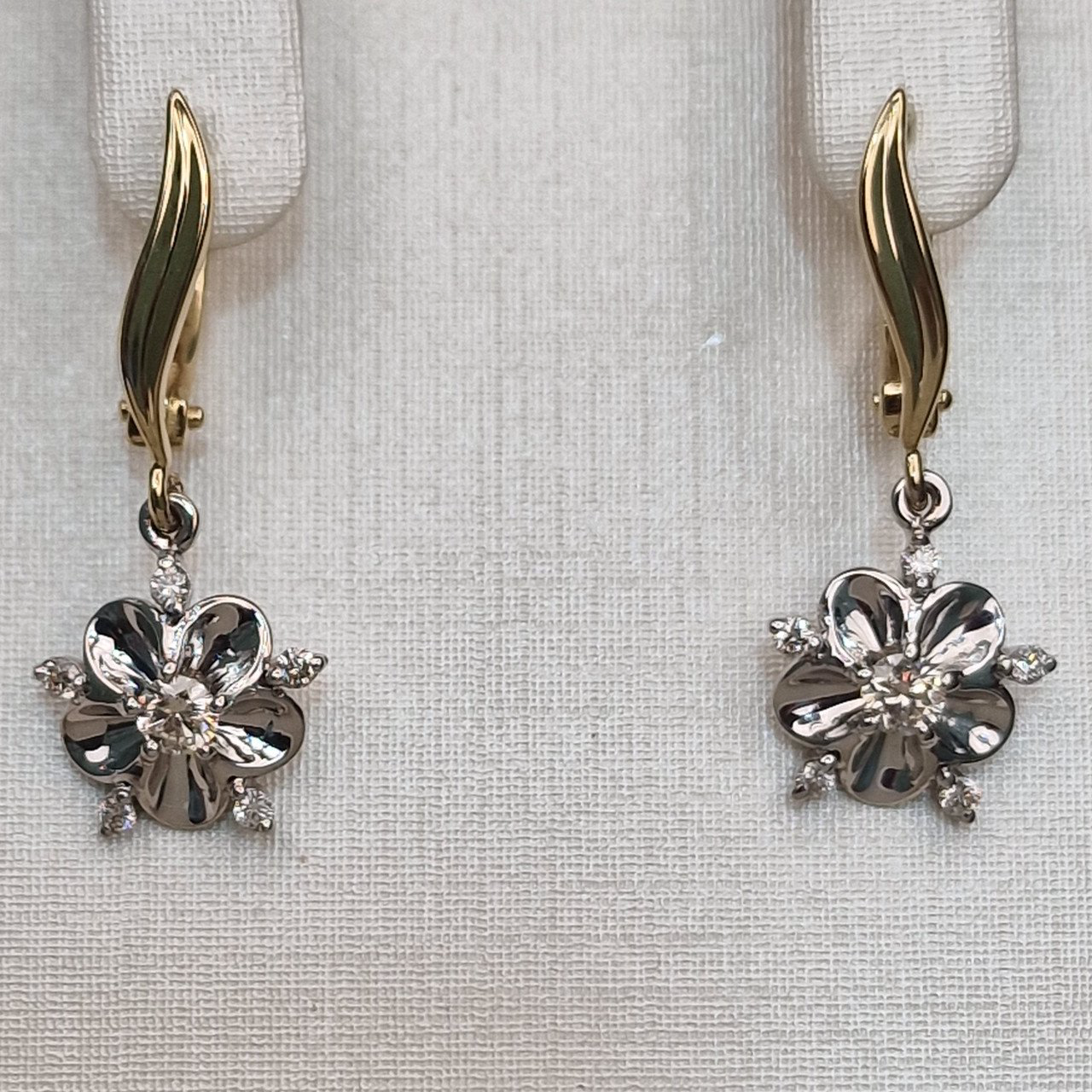 Серьги Deimantas 104188763 4,6гр 0,383ct. купить,NaN