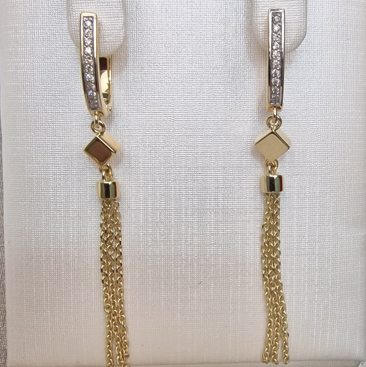 Серьги Deimantas 104193434 4,6гр 0,092ct. купить,NaN