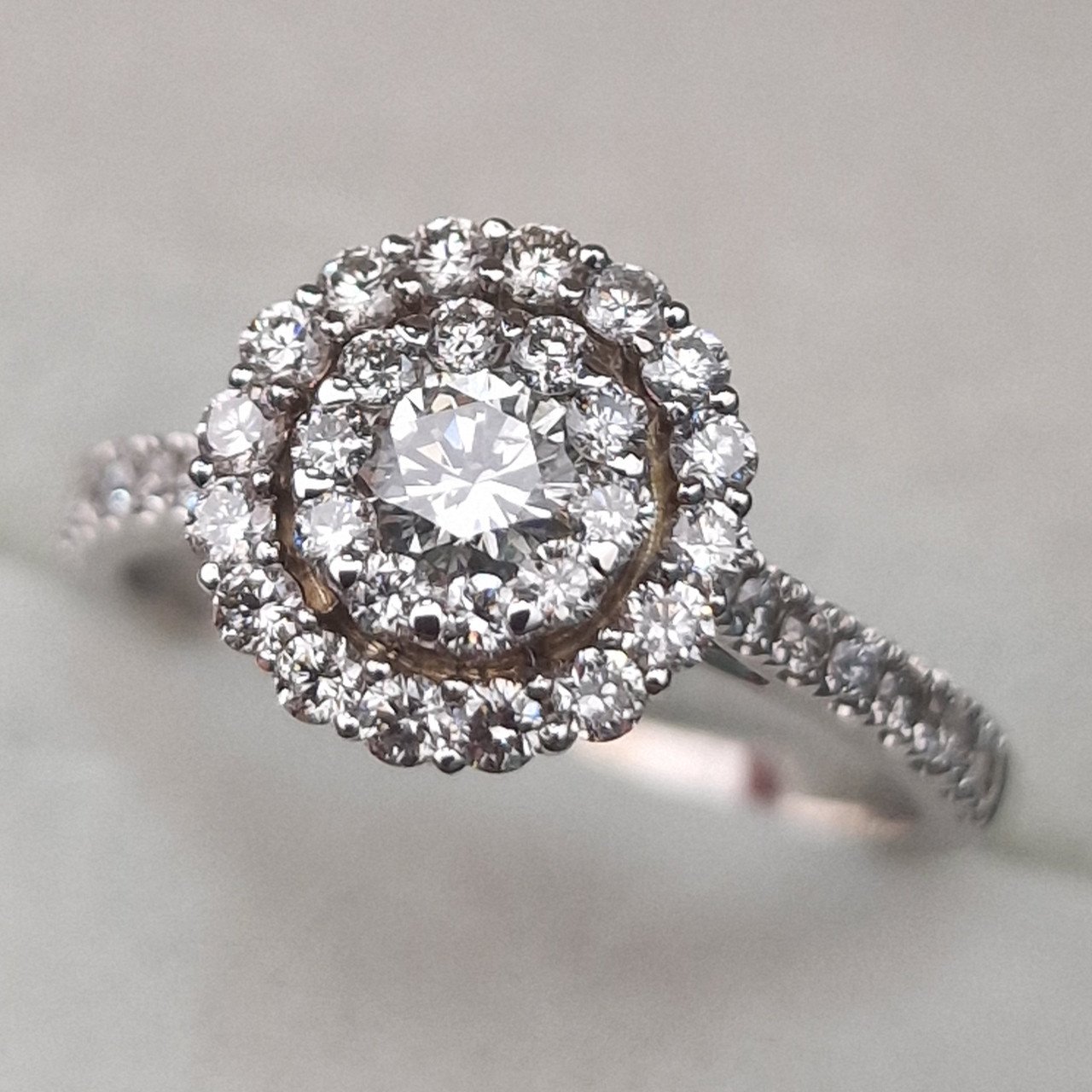 Кольцо Deimantas 104925397 17р 3,4гр 0,87ct. купить,NaN