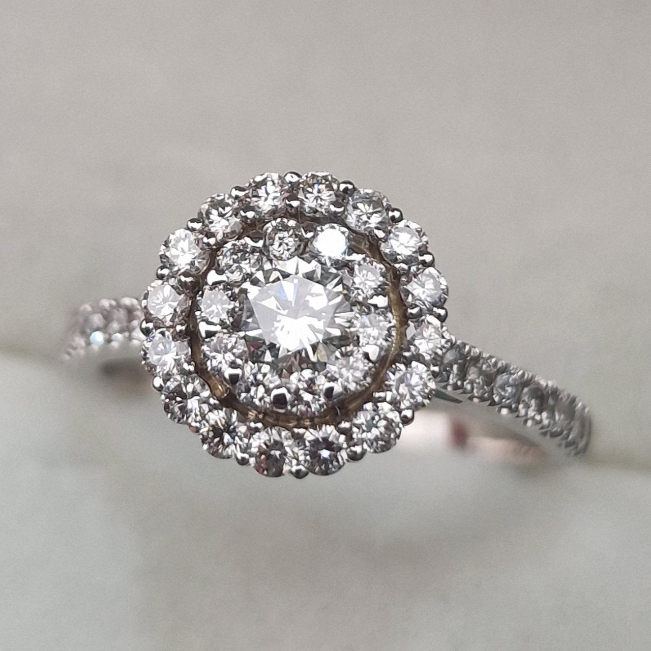 Кольцо Deimantas 104925397 17р 3,4гр 0,87ct. купить,NaN