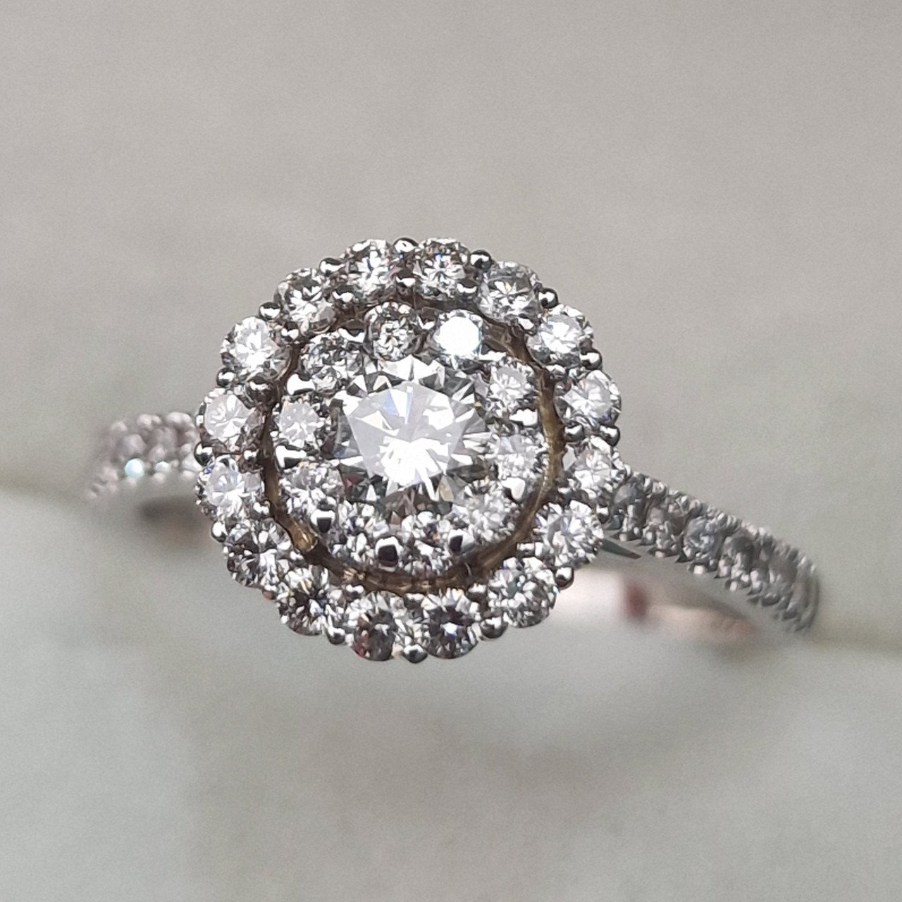 Кольцо Deimantas 104925397 17р 3,4гр 0,87ct. купить,NaN