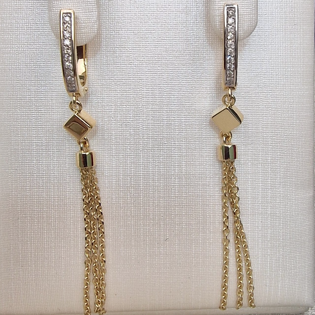 Серьги Deimantas 104193440 4,29гр 0,092ct. купить,NaN