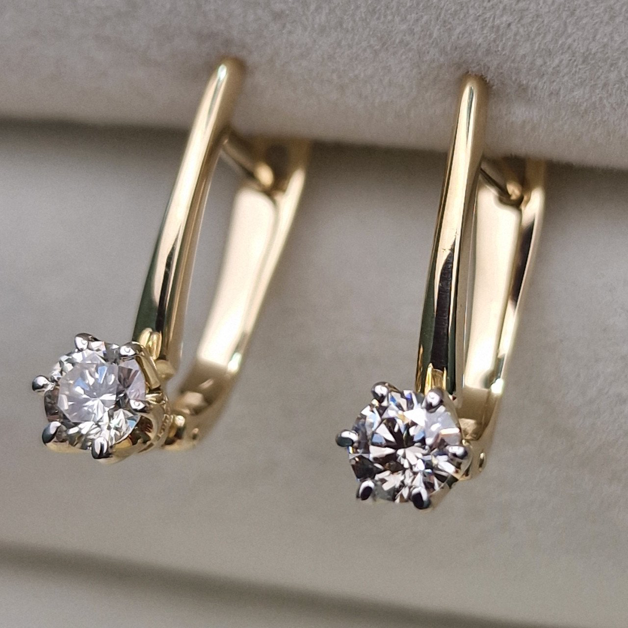 Серьги Deimantas 104188787 2,46гр 0,50ct. купить,NaN
