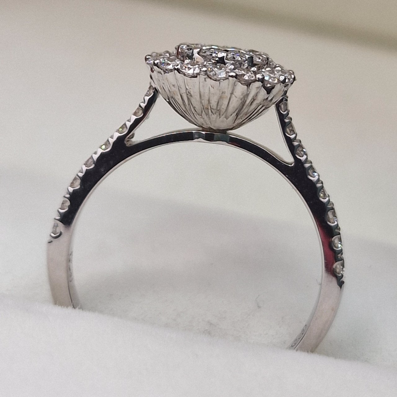 Кольцо Deimantas 104925397 17р 3,4гр 0,87ct. купить,NaN