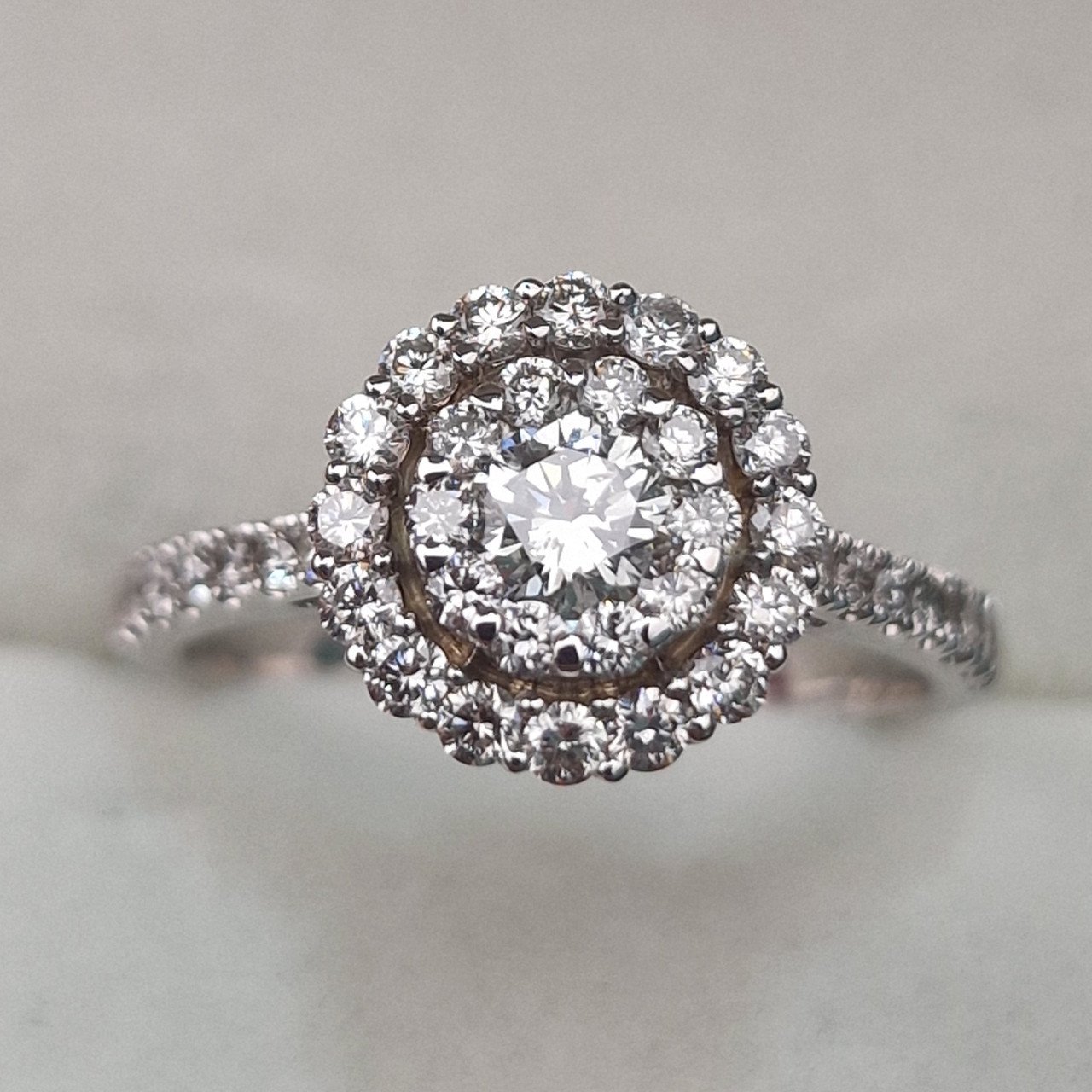 Кольцо Deimantas 104925397 17р 3,4гр 0,87ct. купить,NaN