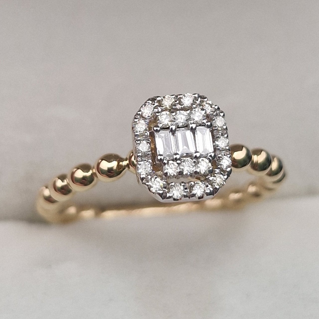 Кольцо Deimantas 104928298 16,5р 3,1гр 0,22ct. купить,NaN
