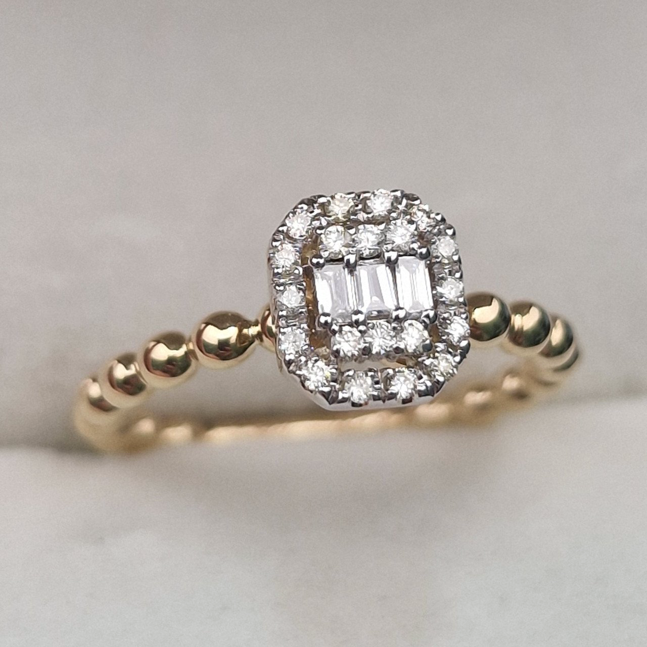 Кольцо Deimantas 104928298 16,5р 3,1гр 0,22ct. купить,NaN
