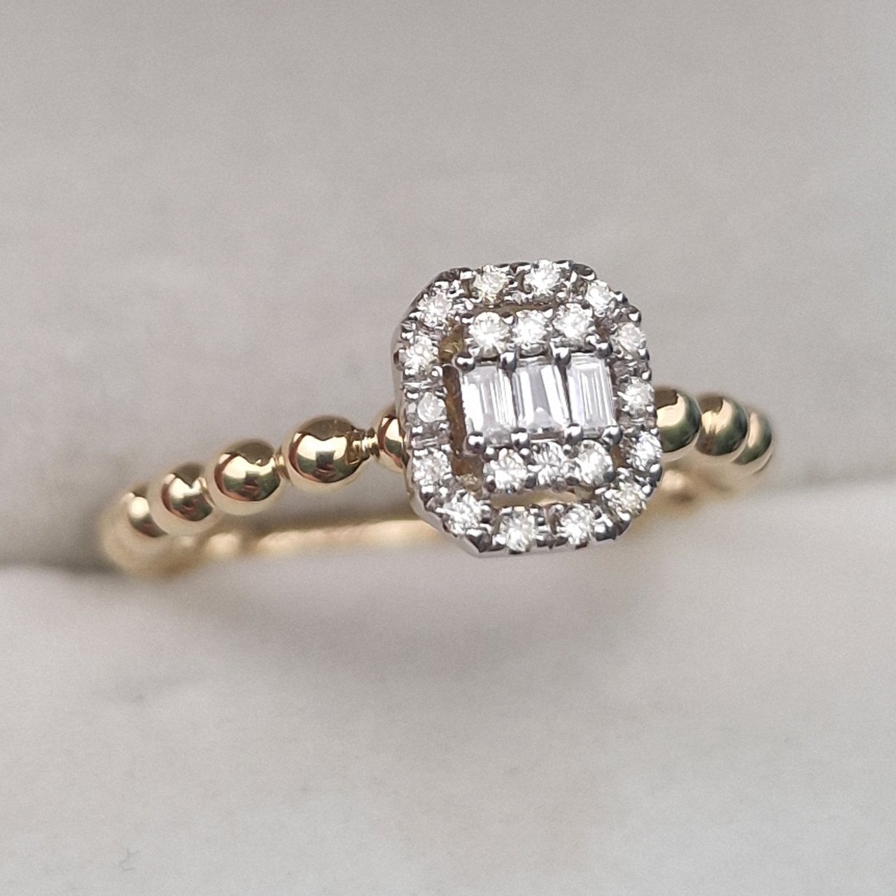 Кольцо Deimantas 104928298 16,5р 3,1гр 0,22ct. купить,NaN