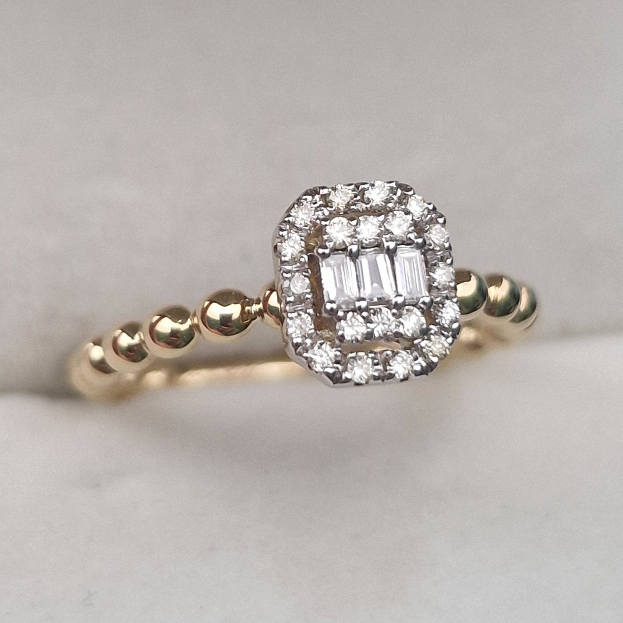 Кольцо Deimantas 104928298 16,5р 3,1гр 0,22ct. купить,NaN