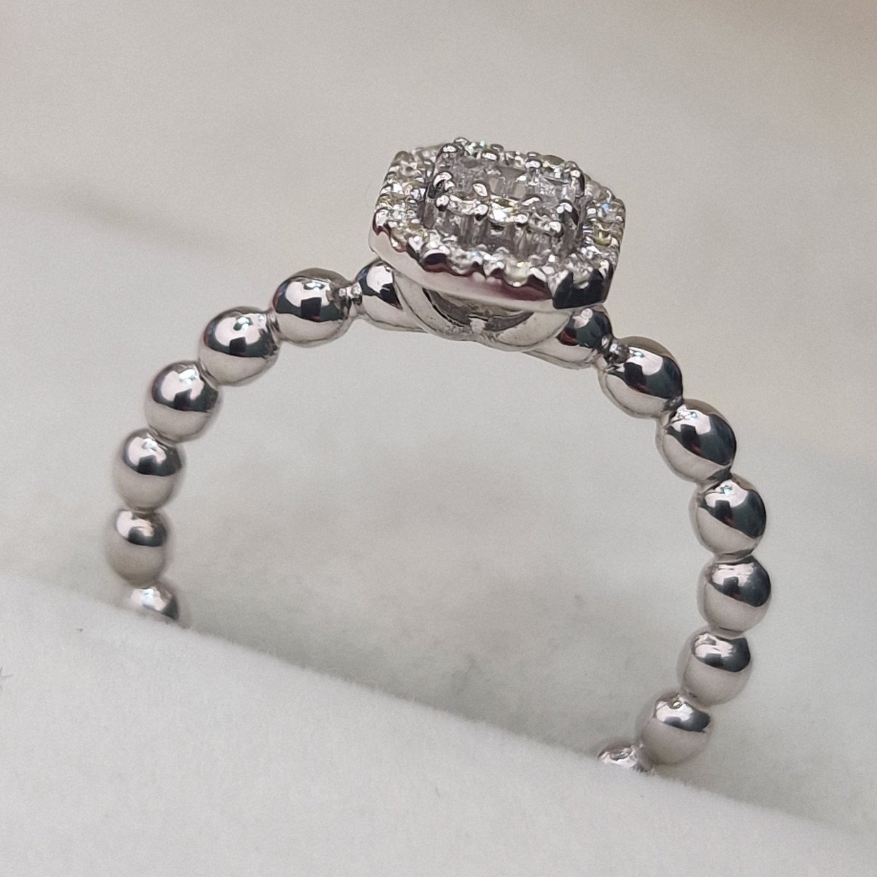 Кольцо Deimantas 104927093 16р 3,03гр 0,16ct. купить,NaN
