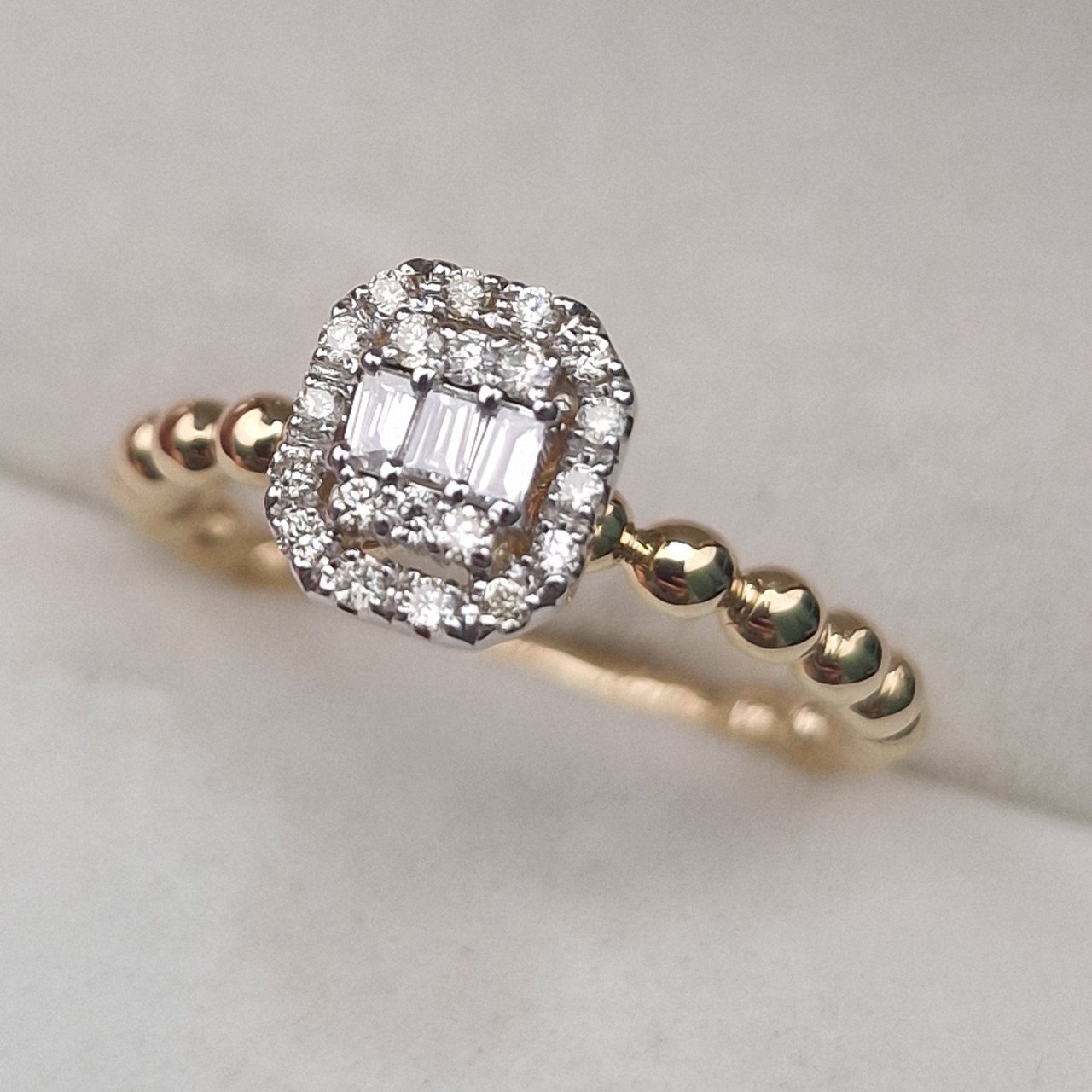 Кольцо Deimantas 104928298 16,5р 3,1гр 0,22ct. купить,NaN