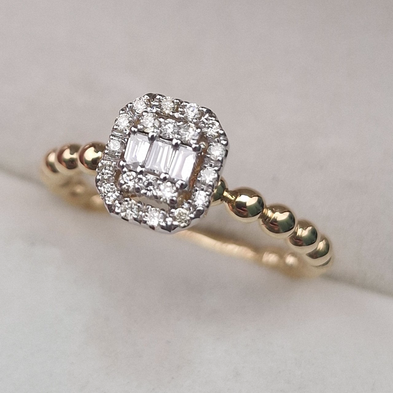 Кольцо Deimantas 104928298 16,5р 3,1гр 0,22ct. купить,NaN
