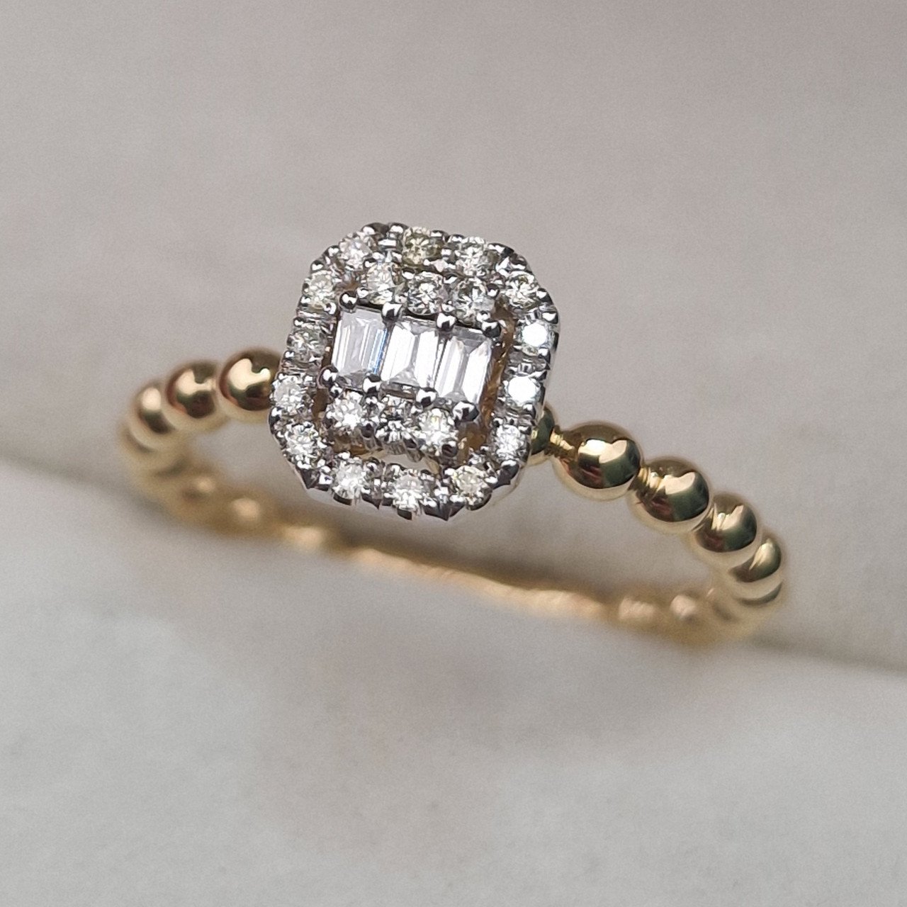 Кольцо Deimantas 104928298 16,5р 3,1гр 0,22ct. купить,NaN