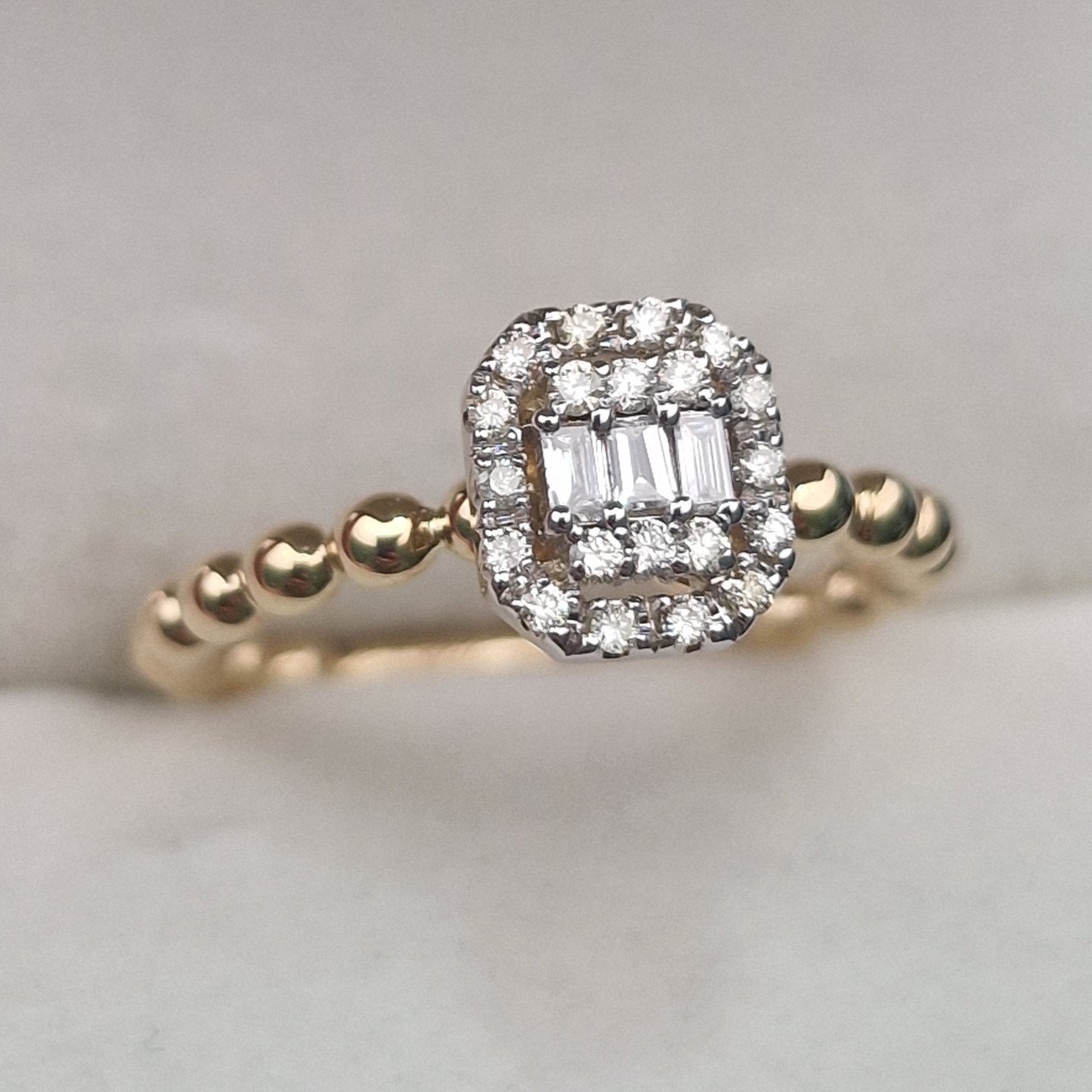 Кольцо Deimantas 104928298 16,5р 3,1гр 0,22ct. купить,NaN