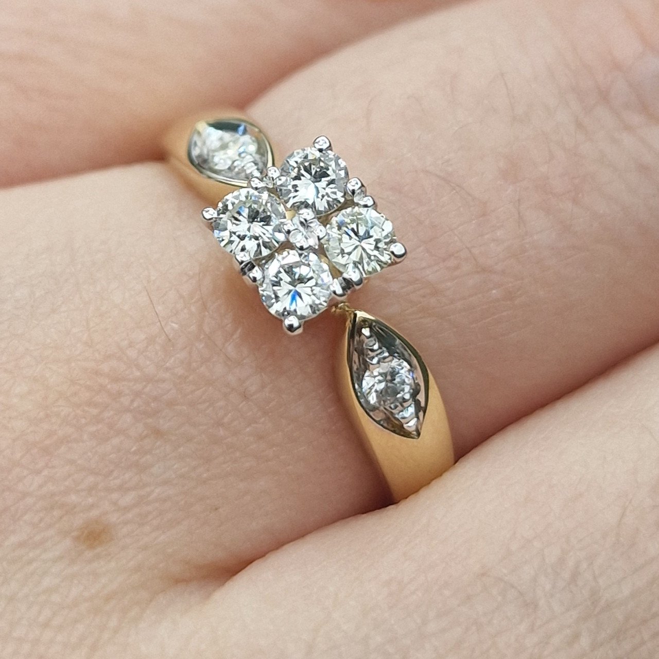 Кольцо Deimantas 104928310 17р 2,96гр 0,39ct. купить,NaN