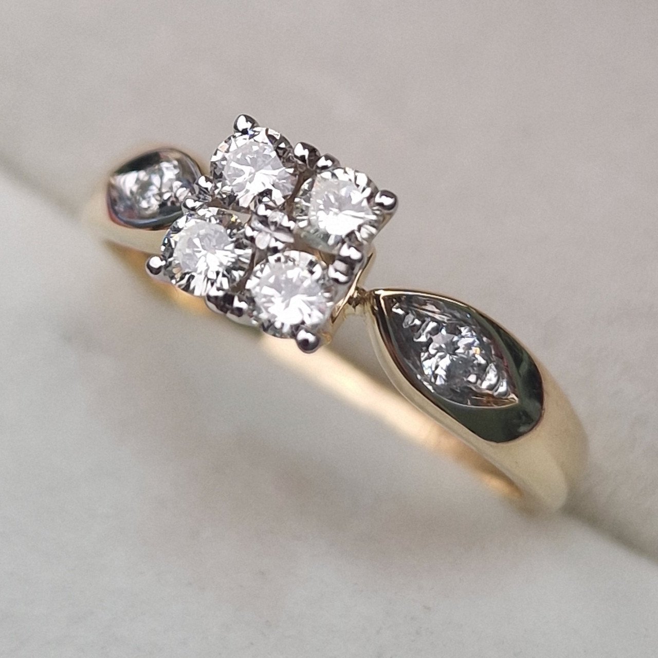 Кольцо Deimantas 104928310 17р 2,96гр 0,39ct. купить,NaN