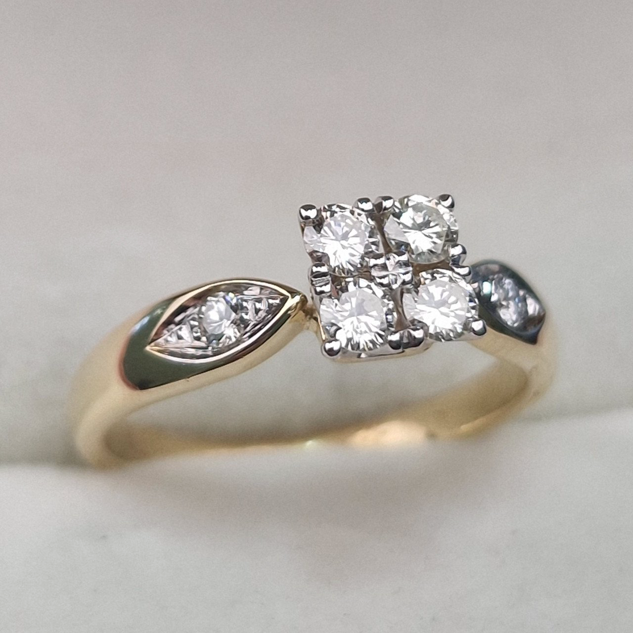 Кольцо Deimantas 104928310 17р 2,96гр 0,39ct. купить,NaN
