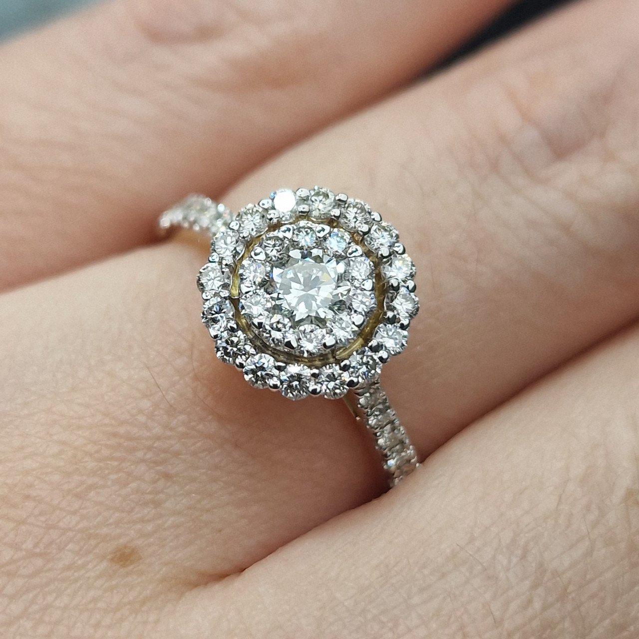 Кольцо Deimantas 104943298 17р 3,58гр 0,87ct. купить,NaN