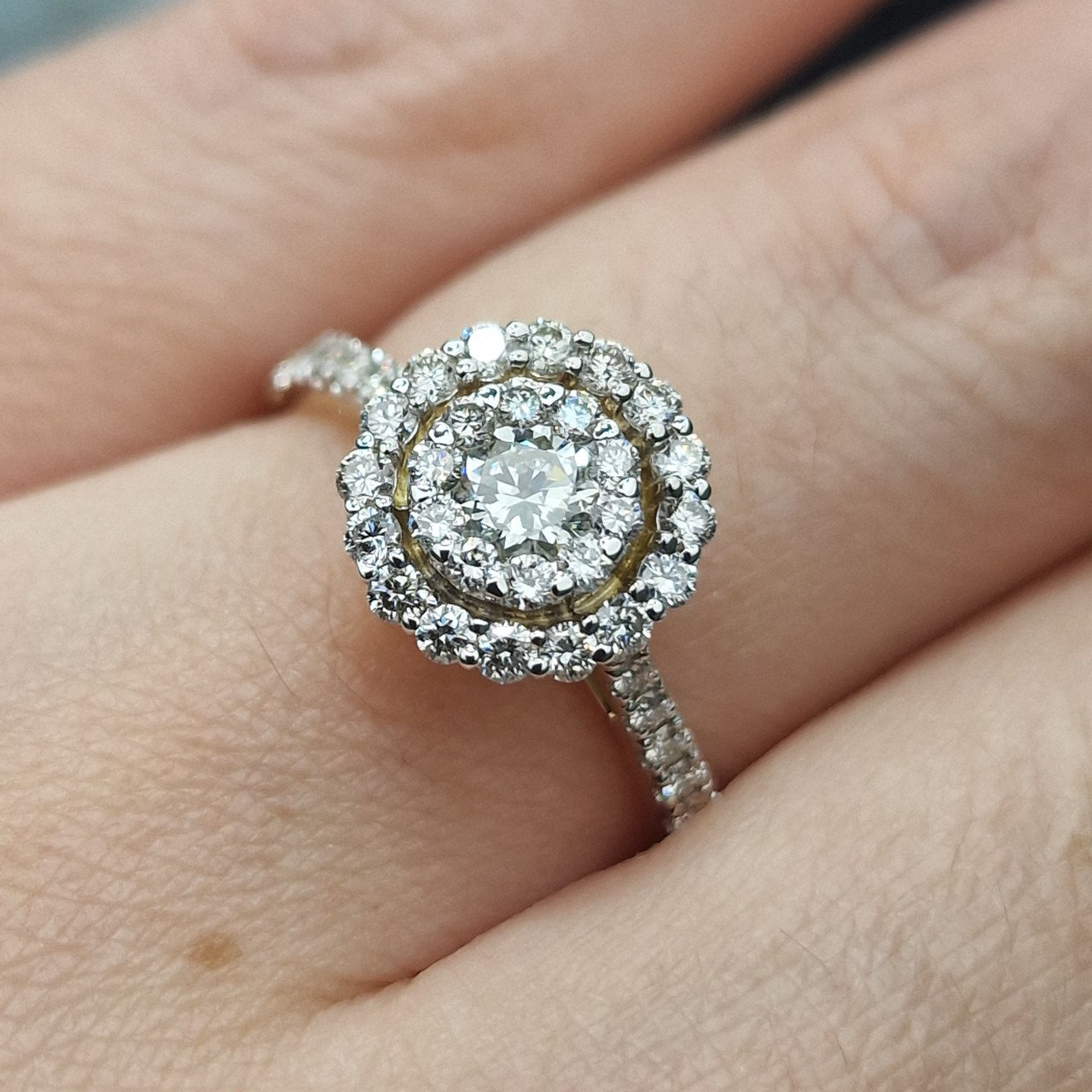 Кольцо Deimantas 104943298 17р 3,58гр 0,87ct. купить,NaN