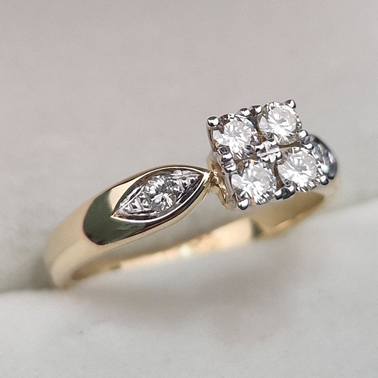 Кольцо Deimantas 104928310 17р 2,96гр 0,39ct. купить,NaN