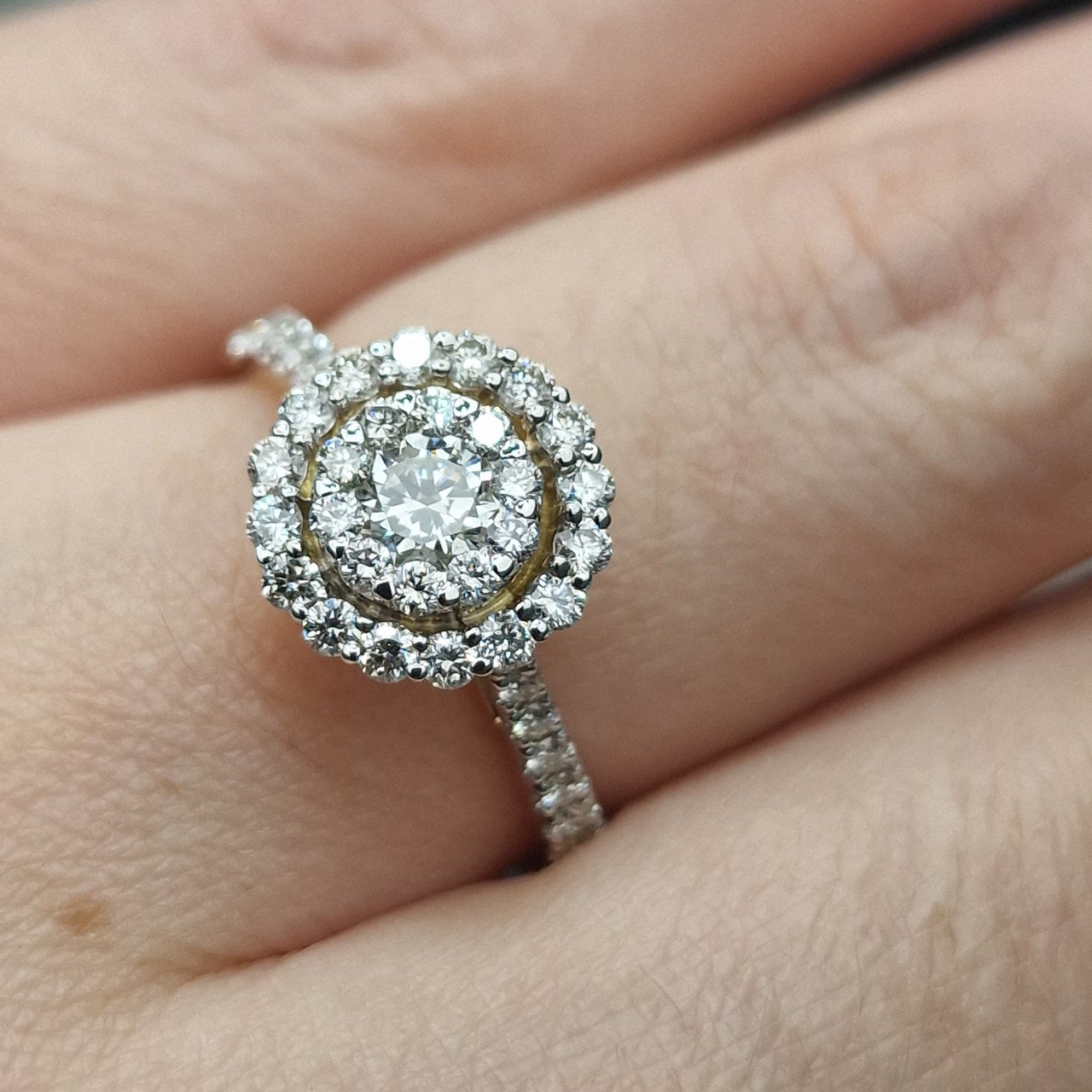Кольцо Deimantas 104943298 17р 3,58гр 0,87ct. купить,NaN