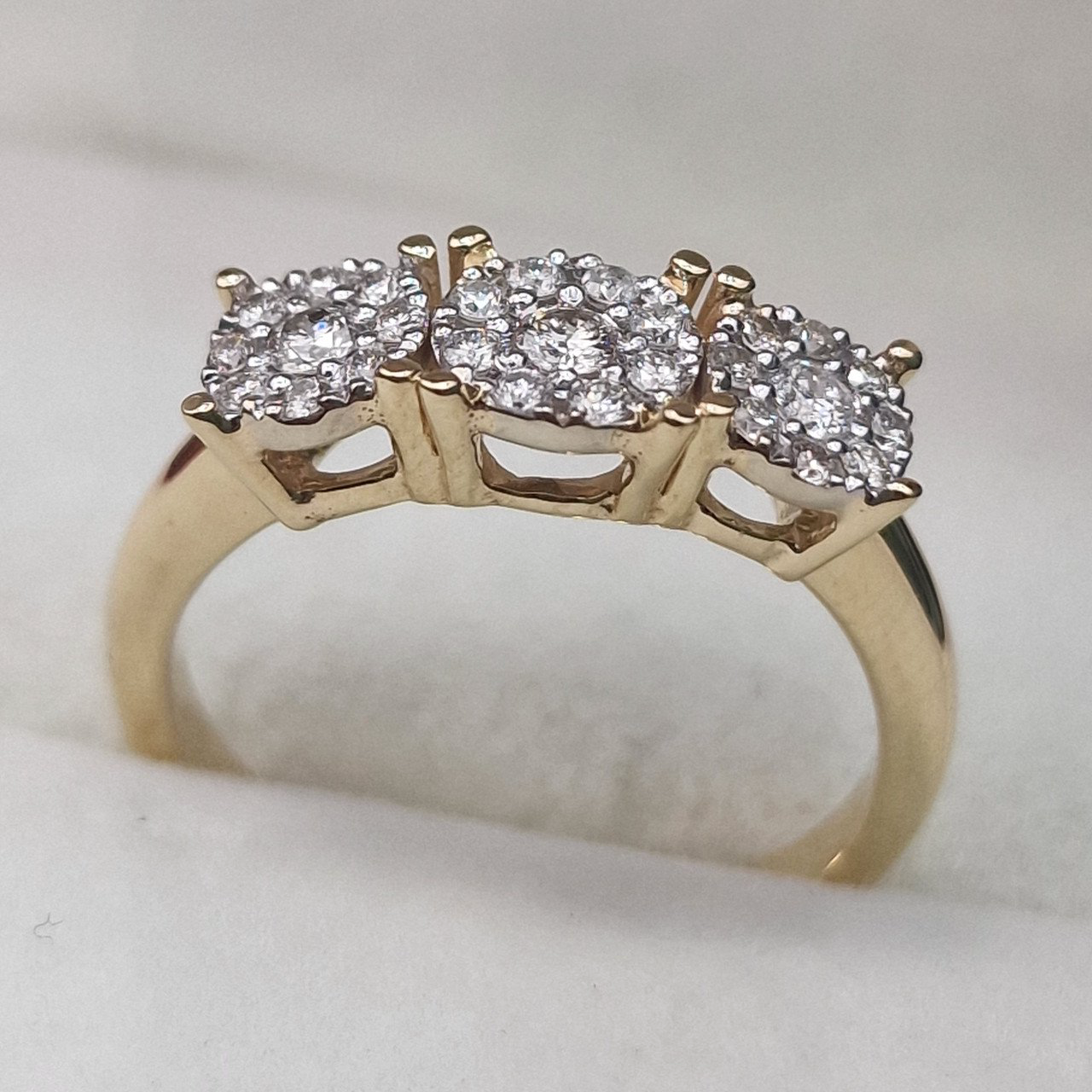 Кольцо Deimantas 104943330 17,5р 3,77гр 0,36ct. купить,NaN