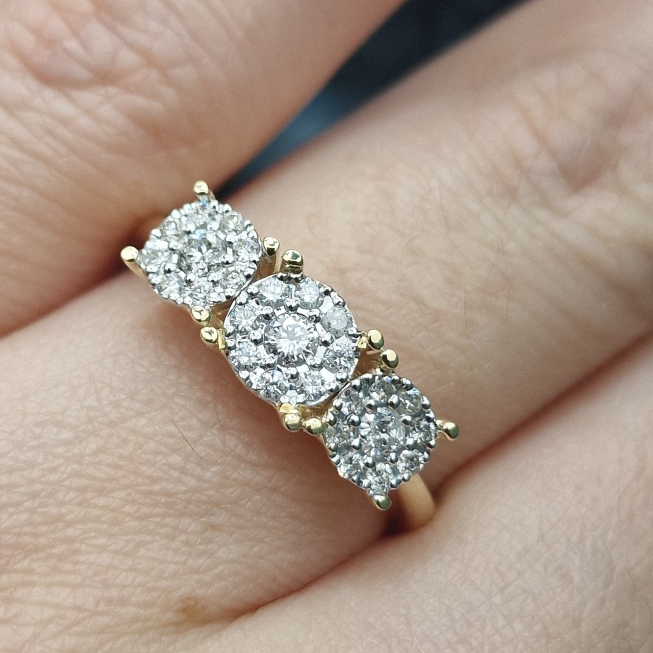 Кольцо Deimantas 104943330 17,5р 3,77гр 0,36ct. купить,NaN
