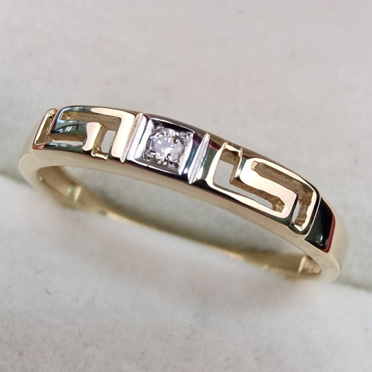 Кольцо Deimantas 104316956 18р 1,71гр 0,02ct. купить,NaN