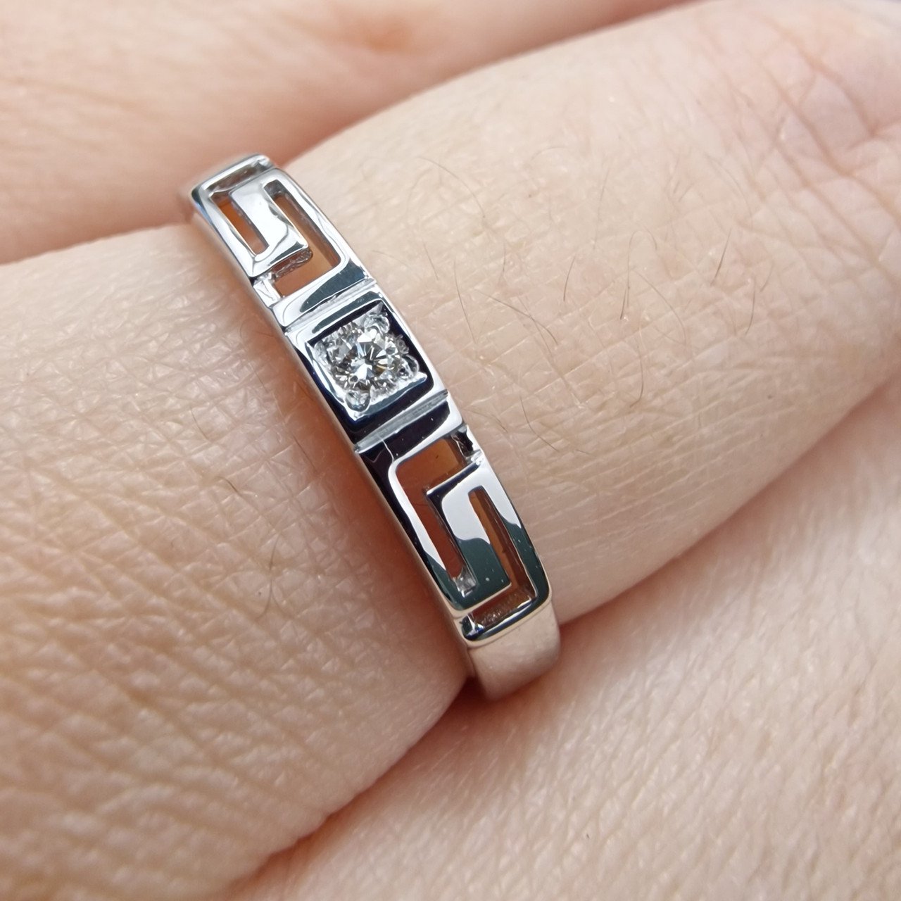 Кольцо Deimantas 104316992 17р 1,6гр 0,02ct. купить,NaN
