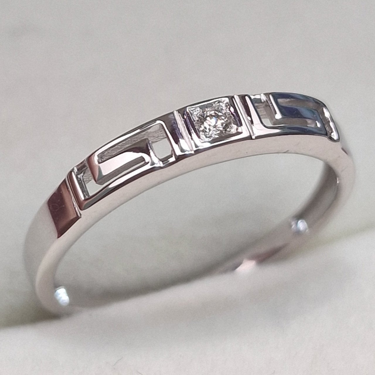 Кольцо Deimantas 104316992 17р 1,6гр 0,02ct. купить,NaN