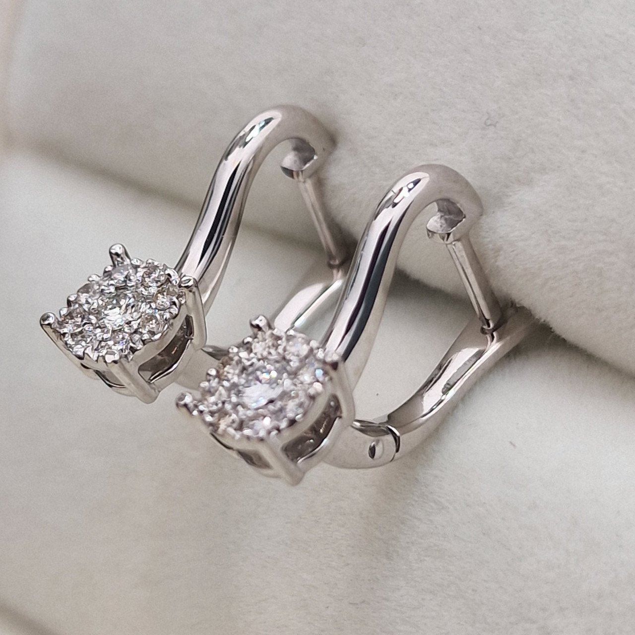 Серьги Deimantas 104946615 3,57гр 0,28ct. купить,NaN