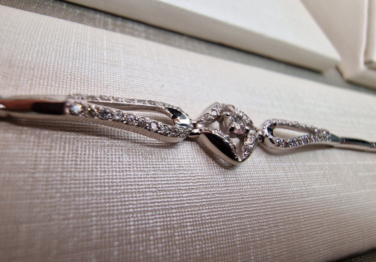 Браслет Deimantas 104317005 4,61гр 0,362ct. купить,NaN