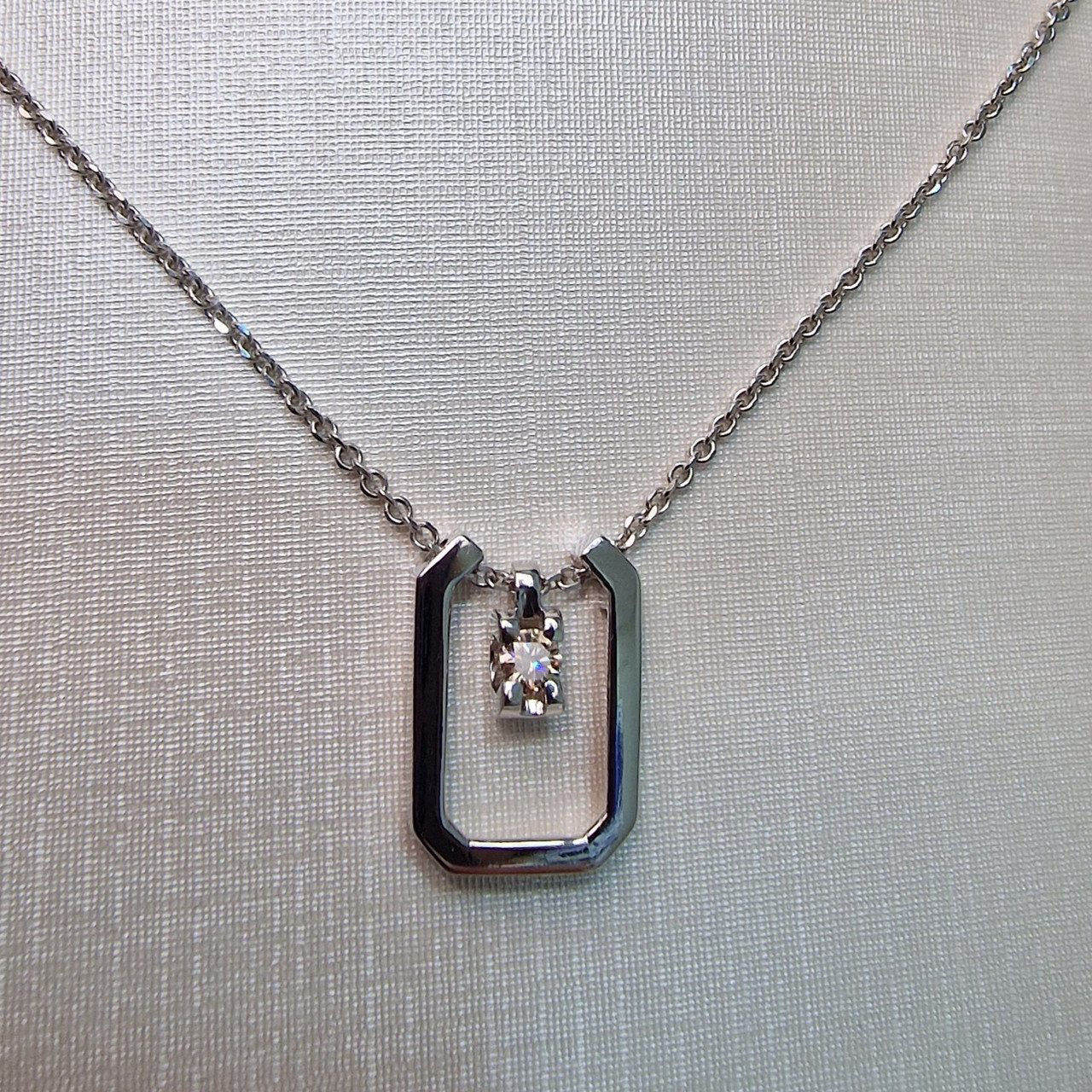 Колье Deimantas 104317011 45см 4,2гр 0,10ct. купить,NaN