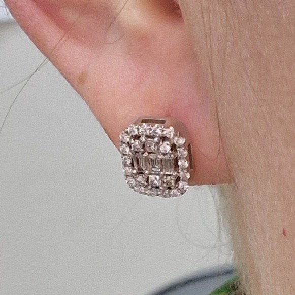 Серьги Deimantas 104946917 3,6гр 0,51ct. купить,NaN