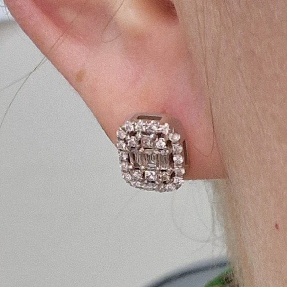 Серьги Deimantas 104946917 3,6гр 0,51ct. купить,NaN