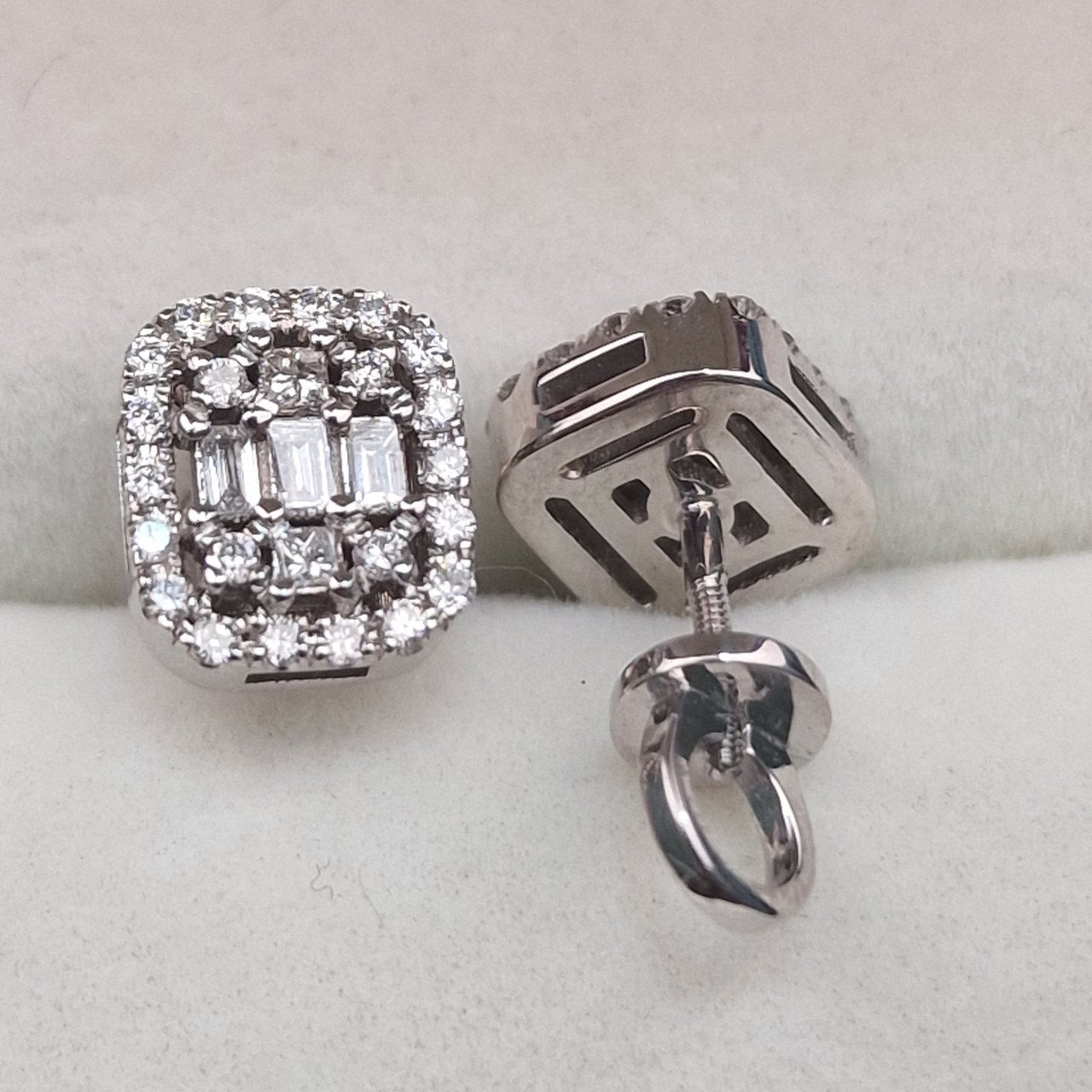 Серьги Deimantas 104946917 3,6гр 0,51ct. купить,NaN