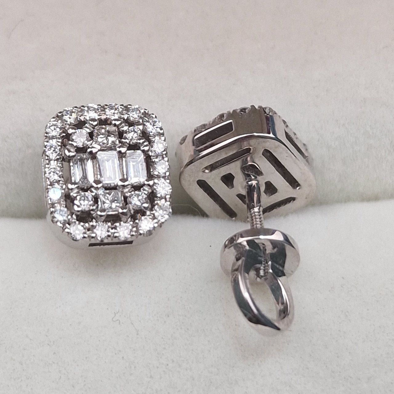 Серьги Deimantas 104946917 3,6гр 0,51ct. купить,NaN