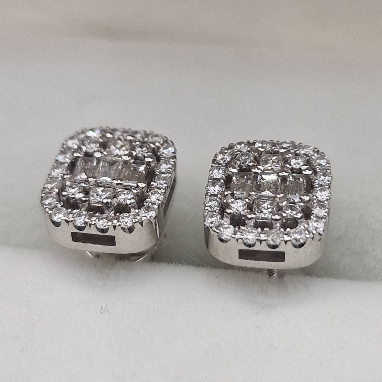 Серьги Deimantas 104946917 3,6гр 0,51ct. купить,NaN